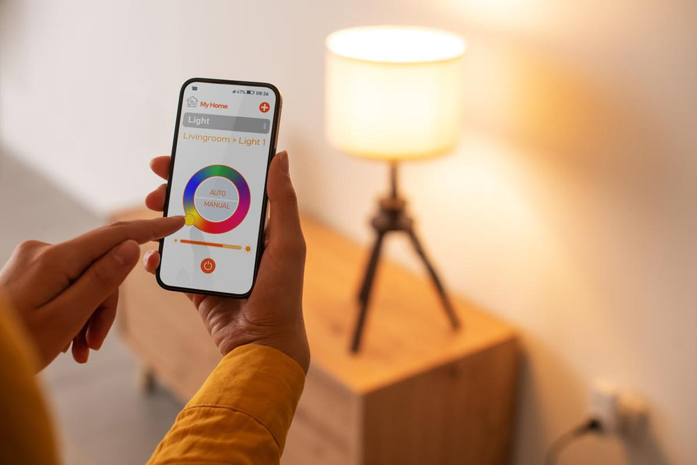 The Role of Smart Lighting in Home Security While Traveling